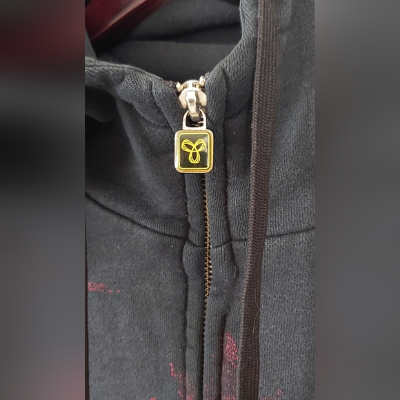 TNA hoodie - Picture 3 of 6